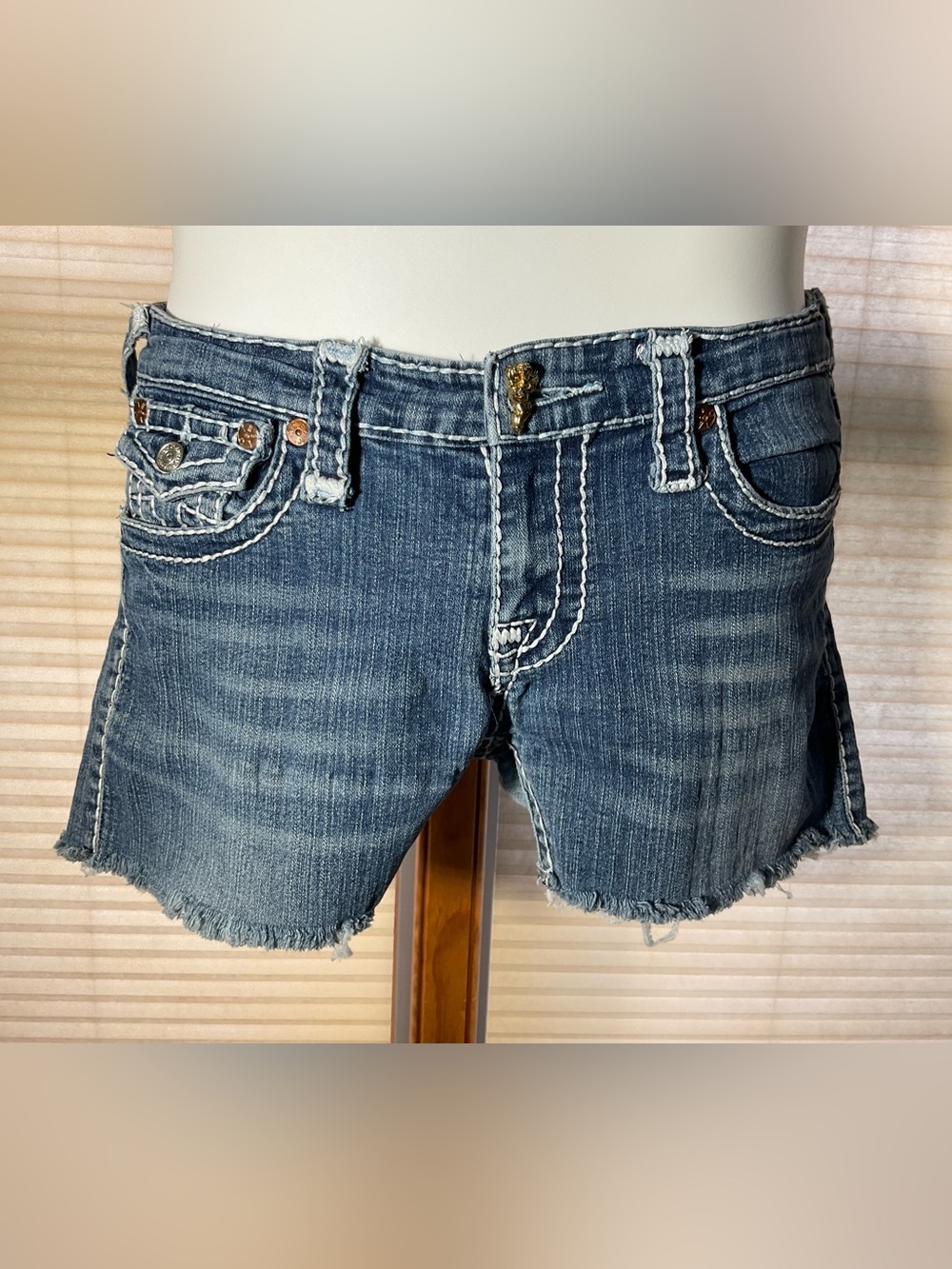 True Religion Jeans Sz 30 Cherub Button style#04503 Frayed Cut Offs & USA Made